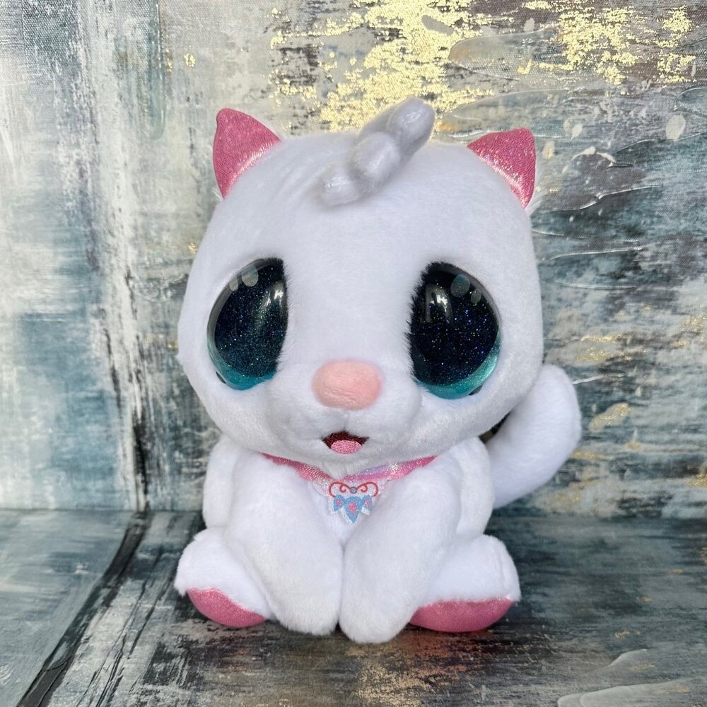 NEW White Cat Plush Toy Glitter Snow Globe Effect eyes